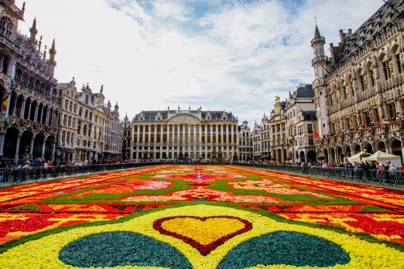 Virágszőnyeg (Tapis de Fleurs) a Grand Place-on